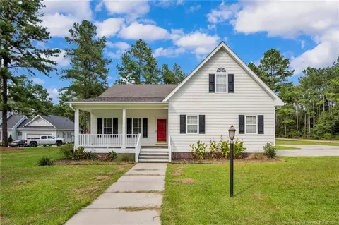 121 Shell Dr, Elizabethtown, NC 28337