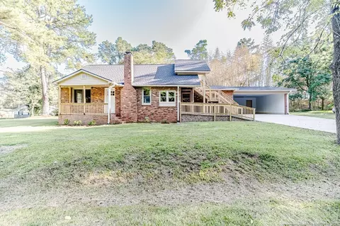 304 Blumont Dr, Sanford, NC 27332