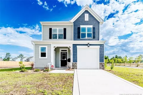 707 Union St, Raeford, NC 28376