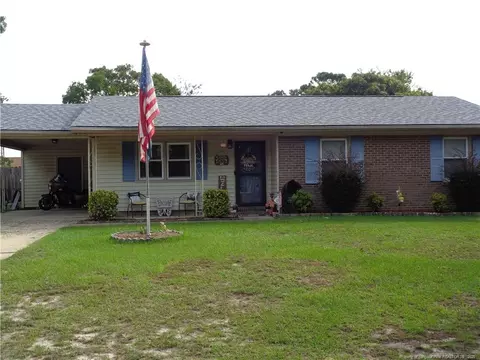 6220 Bretton Woods Dr, Hope Mills, NC 28348
