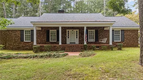 610 Maynard Lake Rd, Erwin, NC 28339 photo 2