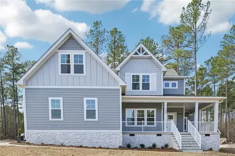 287 Education Dr, Spring Lake, NC 28390