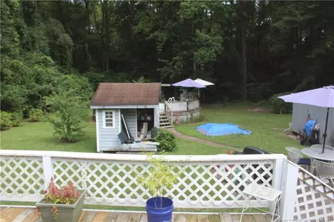 Exterior - 975 E Central Ave, Raeford, NC 28376 photo 2 of 6