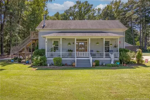 5664 Sambo Jackson Rd, Wade, NC 28395