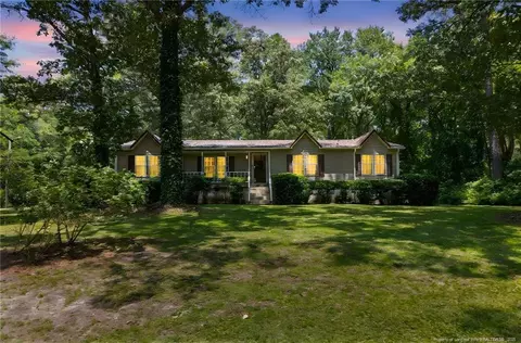 21621 Old Maxton Rd, Maxton, NC 28364