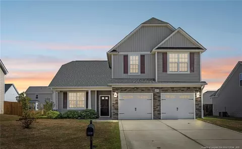 2229 Courtland Dr, Fayetteville, NC 28314