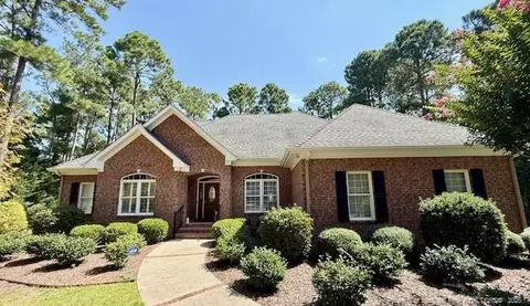 4 Oxton Cir, Pinehurst, NC 28374