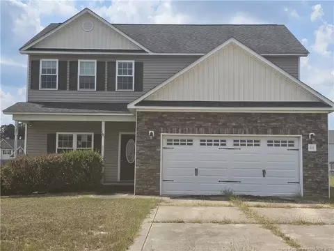 64 Hybrid Ln, Linden, NC 28356