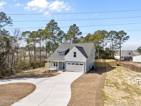 2361 Sunset Harbor Rd SE, Bolivia, NC 28422