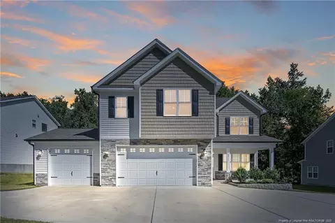 2911 Rockfish Rd, Raeford, NC 28376