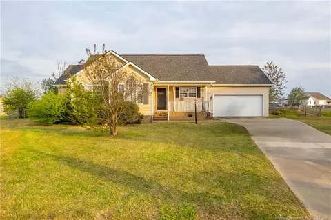 106 Celestial Pl, Pikeville, NC 27863