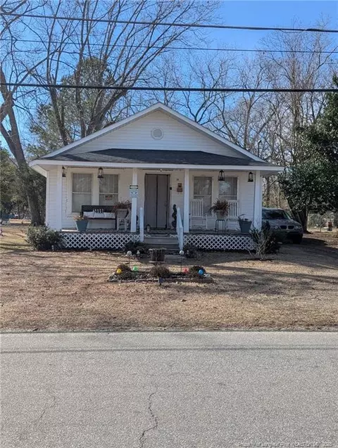 208 Old Whiteville Rd, Lumberton, NC 28358