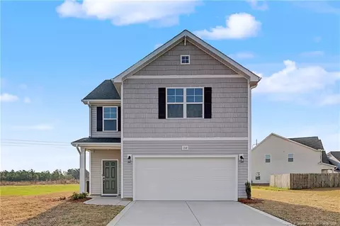 1708 Man O War Dr, Hope Mills, NC 28348
