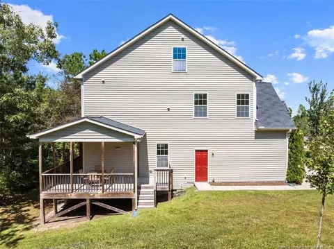Exterior - 71 Charter St, Cameron, NC 28326 photo 8 of 8