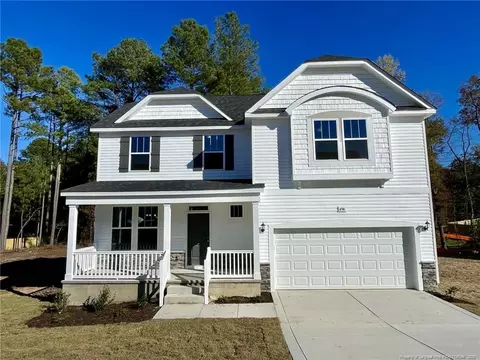 494 Pinnacle Ct, Raeford, NC 28376