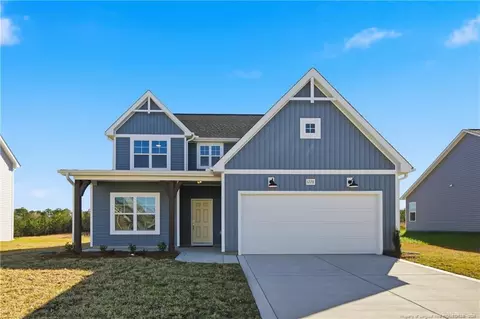 1728 Man O War Dr, Hope Mills, NC 28348