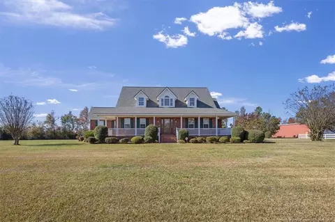 1594 Carroll Store Rd, Autryville, NC 28318