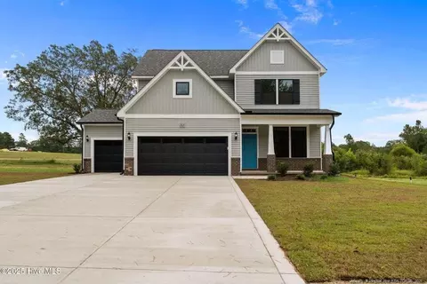 209 Atkins Rd, Cameron, NC 28326