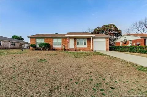 6522 Cissna Dr, Fayetteville, NC 28303