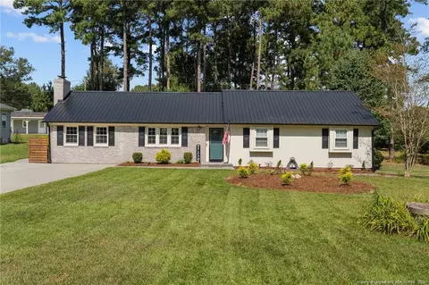 3106 Hickory Hill Dr, Sanford, NC 27330