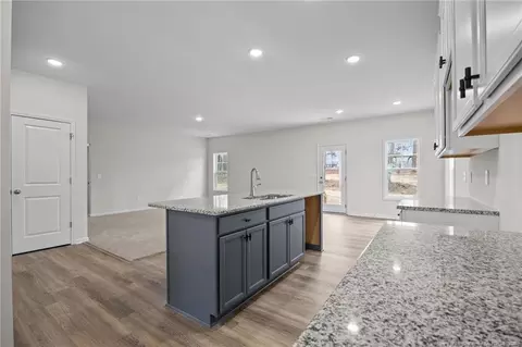 Entry Way - 78 Regis Ln, Coats, NC 27521 photo 3 of 11