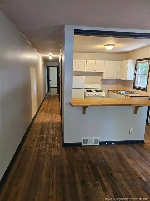 527 Smith St #A & B, High Point, NC 27260 photo 4