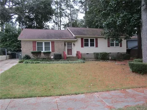 821 Rock Spring Rd, Fayetteville, NC 28314