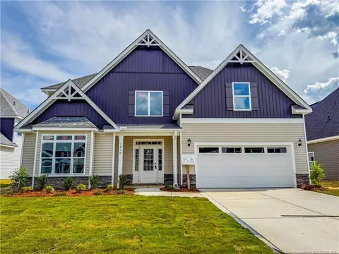 1810 Smith Farm St, Fayetteville, NC 28306