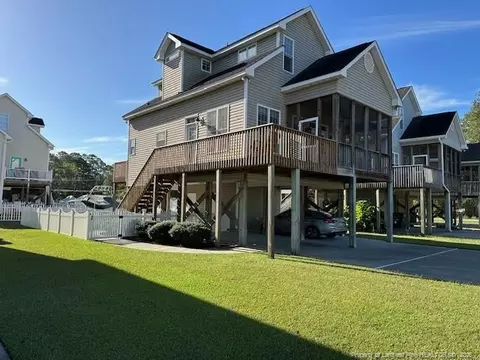 28 Maple Ave, White Lake, NC 28337