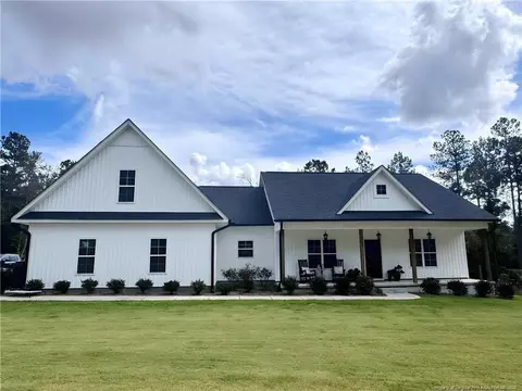 742 Susie Cir, Cameron, NC 28326