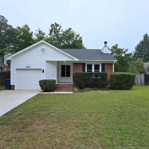 2685 Rivercliff Rd, Fayetteville, NC 28301