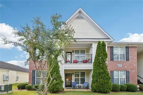 1930 Harcourt Cir #101, Fayetteville, NC 28304