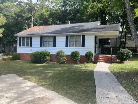 2051 Osceola Dr, Fayetteville, NC 28301
