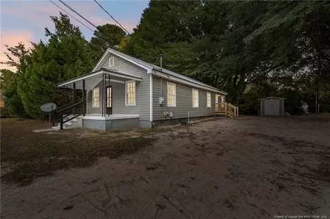 1601 Camden Rd, Fayetteville, NC 28306