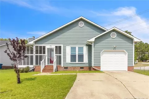 2256 Spindletree Dr, Fayetteville, NC 28304