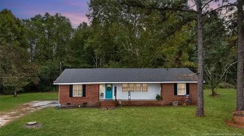 29844 N Turnpike Rd, Wagram, NC 28396