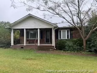 599 Haws Run Rd, Jacksonville, NC 28540