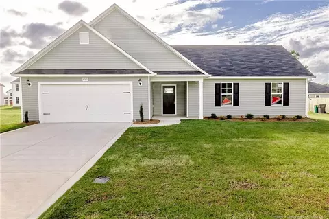 65 Commander Dr, Parkton, NC 28371