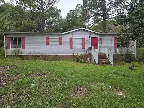 358 Mcneill St, Hope Mills, NC 28348