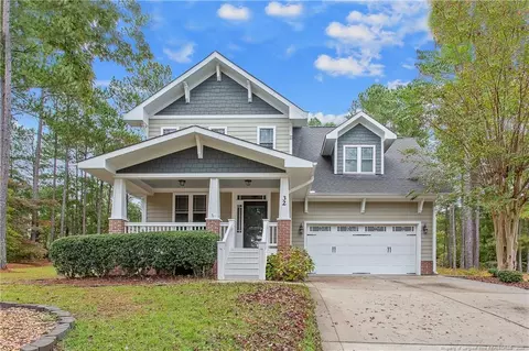 32 Overview Ct, Spring Lake, NC 28390