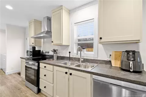 190 Pine Oak, Cameron, NC 28326 photo 8