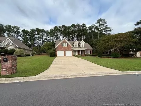 4204 Huntsfield Rd, Fayetteville, NC 28314