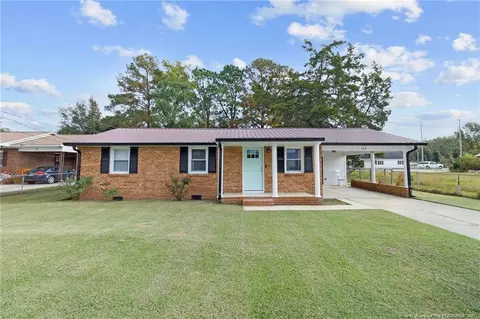 140 Starlite Dr, Lumberton, NC 28358