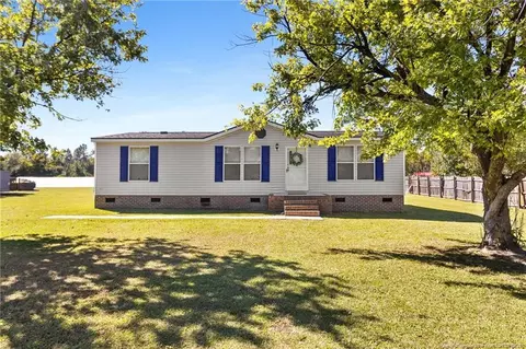 1334 E Green Springs Rd, Parkton, NC 28371