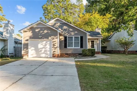 2838 Copenhagen Dr, Fayetteville, NC 28301