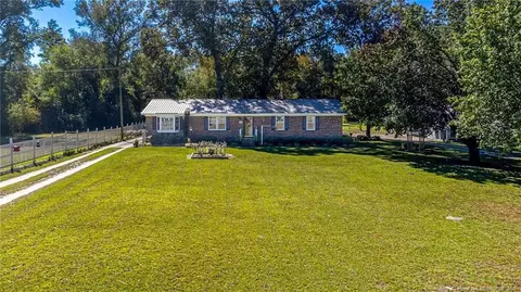 4950 Bethune Dr, Linden, NC 28356