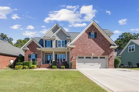 1505 Vergeland Dr, Hope Mills, NC 28348