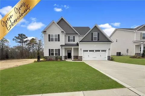 202 Brickendon Ln, Raeford, NC 28376