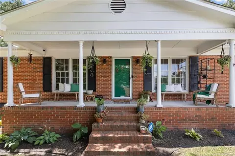 411 Lotus Dr, Fayetteville, NC 28303