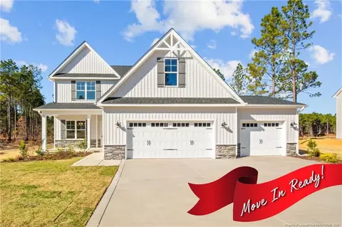 716 Rhum Dr, Fayetteville, NC 28311